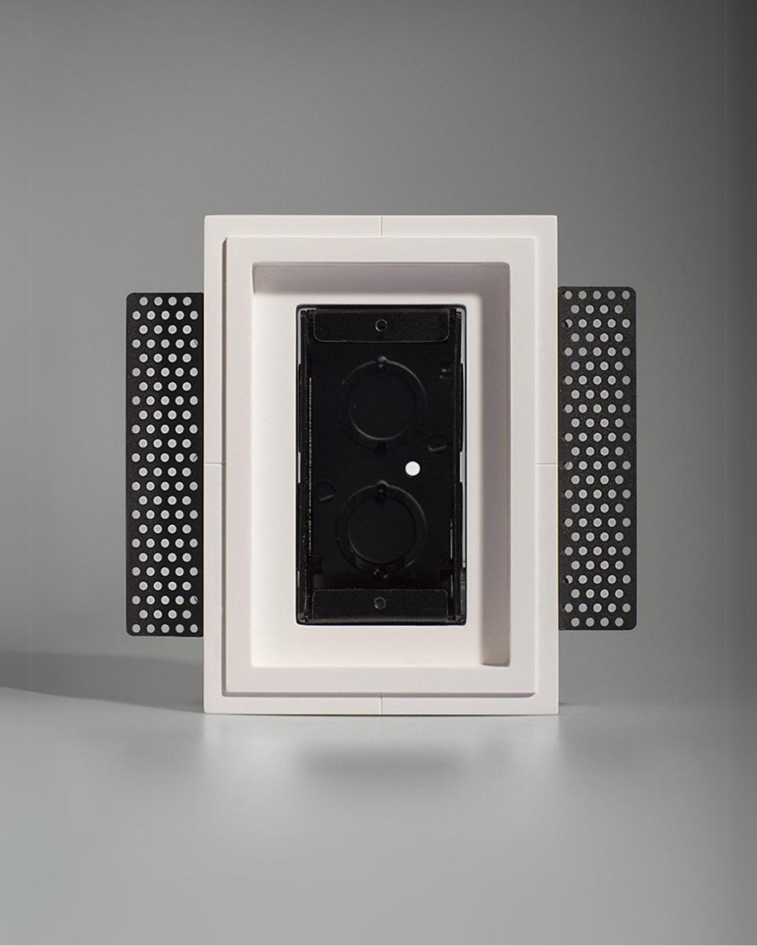 SLA-1G-062 R1 One Gang Architectural Style | Flush In-Wall Mount