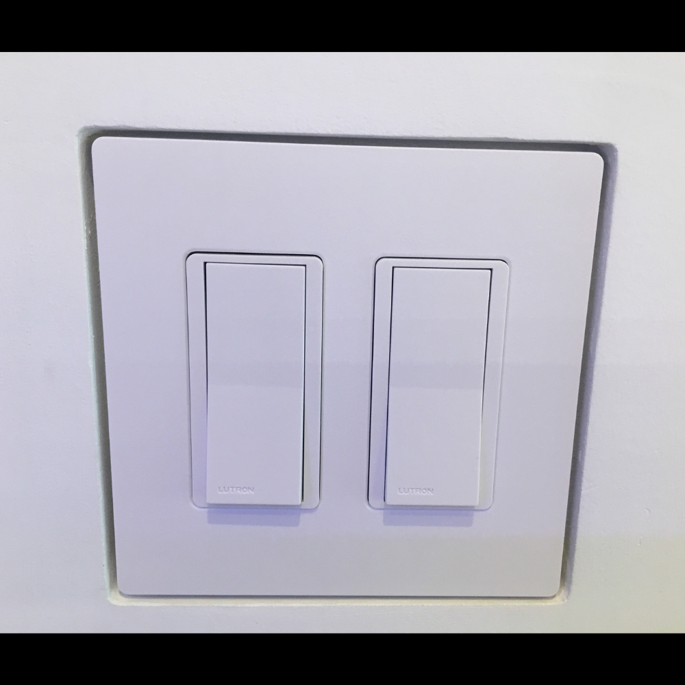 Rounded corner two-gang mud-in platform SLD-2GR-062 – seamless wall installation