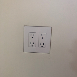 Designer-style two-gang mount, SLD-2G-062 – installed in wall