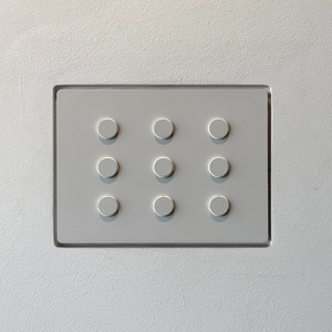 Recessed plaster platform for Lutron Alisse True Column, model SLD-1GITC-062 – seamless wall integration